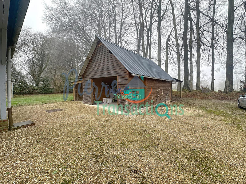 Maison - 235 m² - 7 pièces