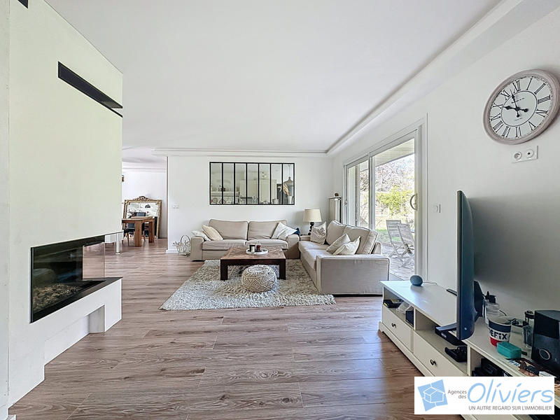 Maison - 117 m² - 6 pièces