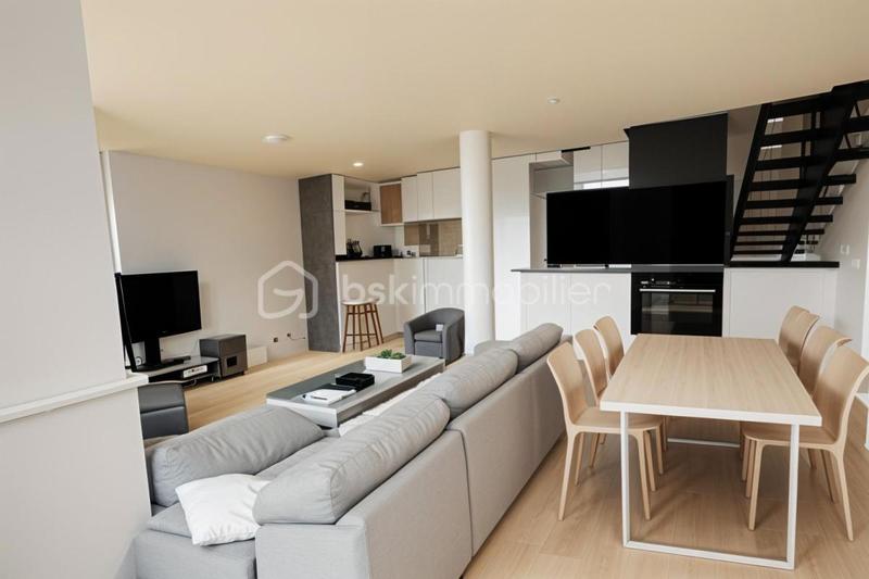 Maison - 94 m² - 4 pièces