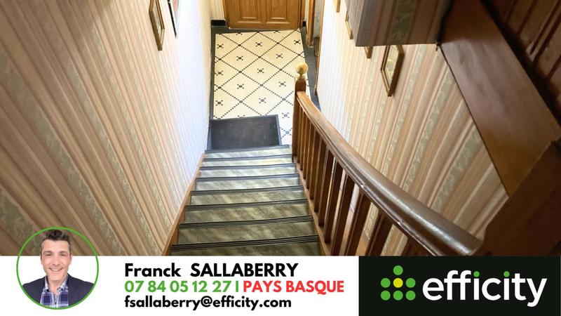 Maison - 230 m² - 3 pièces