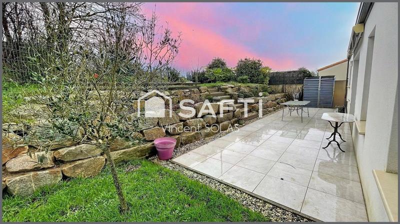 Maison - 92 m² - 5 pièces