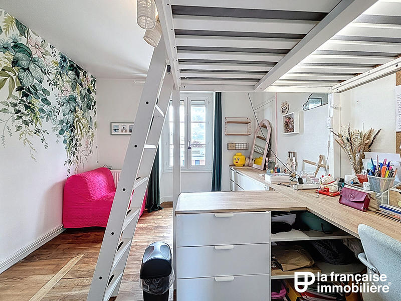 Appartement - 126 m² - 6 pièces