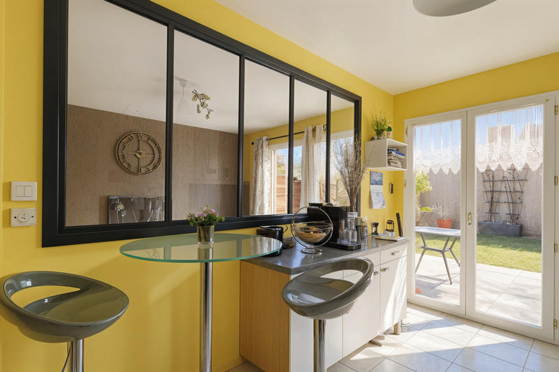 Maison - 93 m² - 4 pièces