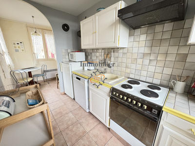 Maison - 104 m² - 4 pièces