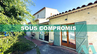 Maison - 121 m² - 6 pièces