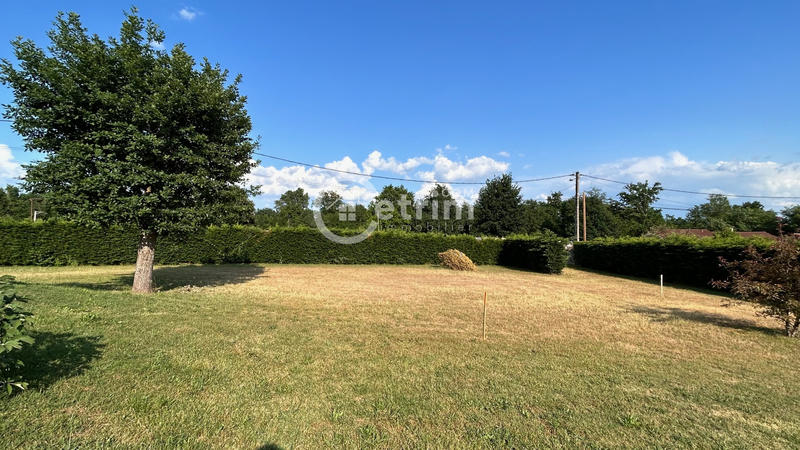 Terrain - 707 m²