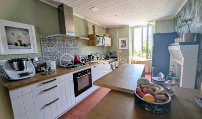 Maison de maîtres - 205 m² - 7 pièces