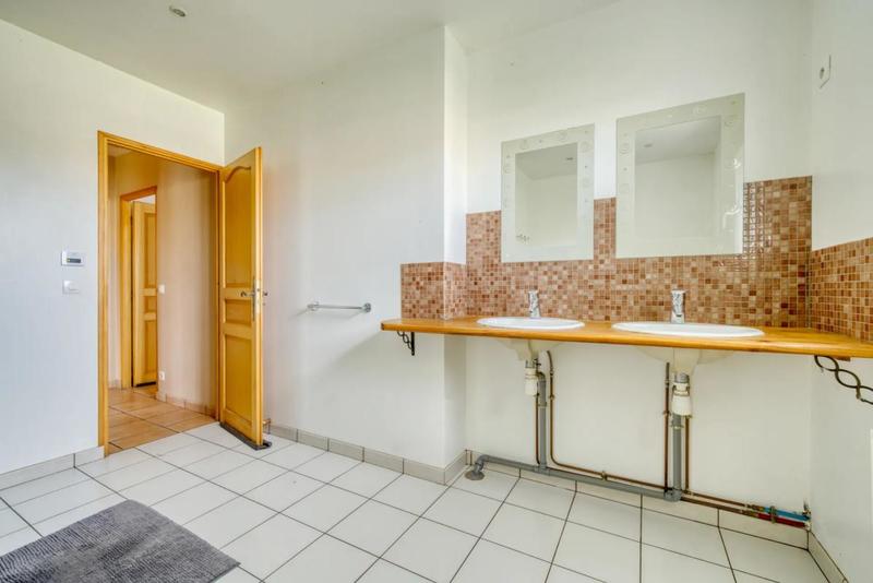 Maison - 134 m² - 6 pièces