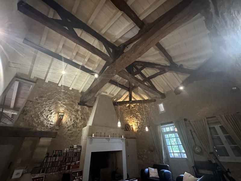 Maison - 216 m² - 5 pièces