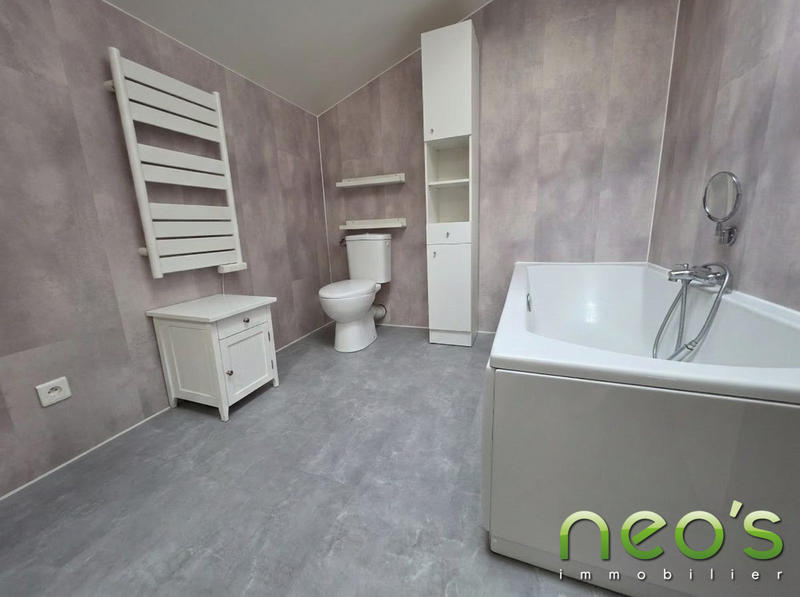 Maison - 152 m² - 6 pièces