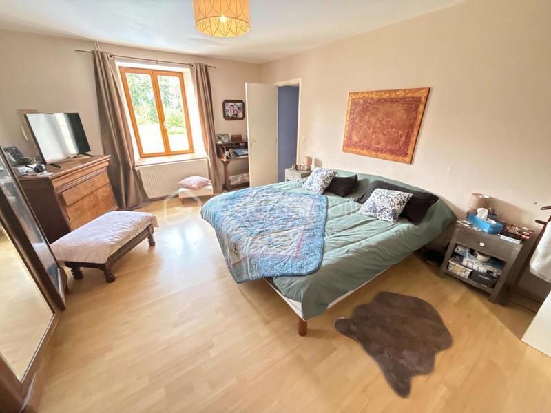 Demeure - 326 m² - 11 pièces