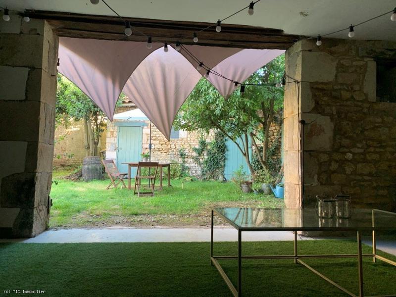 Maison de ville - 201 m² - 7 pièces