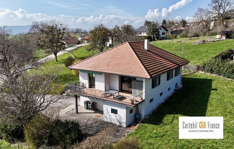 Villa - 213 m² - 5 pièces