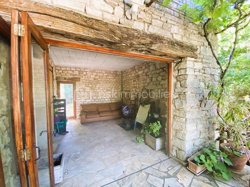 Mas - 427 m² - 12 pièces