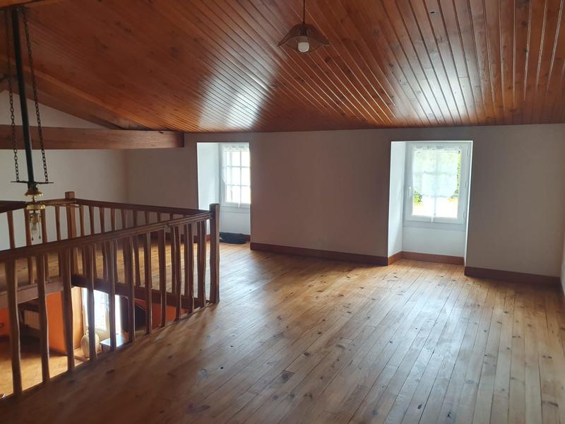 Maison - 197 m² - 5 pièces