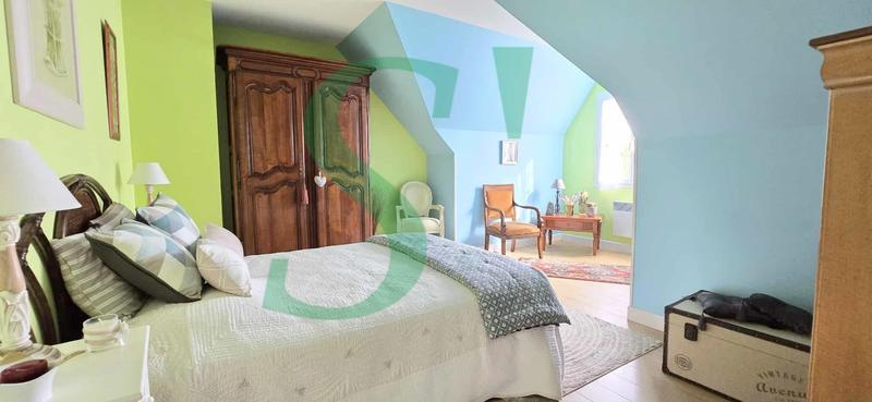 Maison - 163 m² - 7 pièces