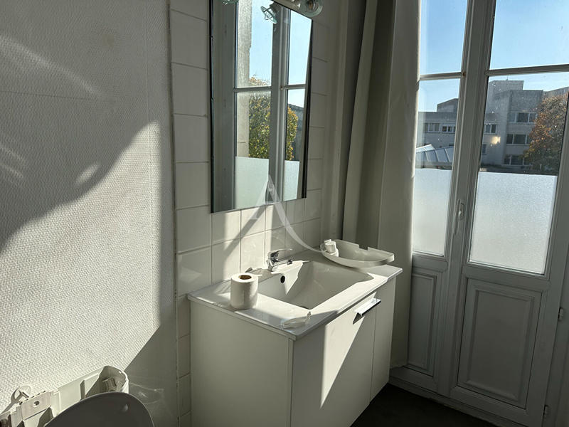 Maison - 121 m² - 8 pièces