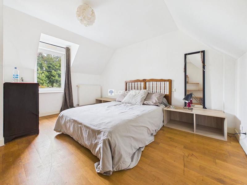 Maison - 93 m² - 4 pièces