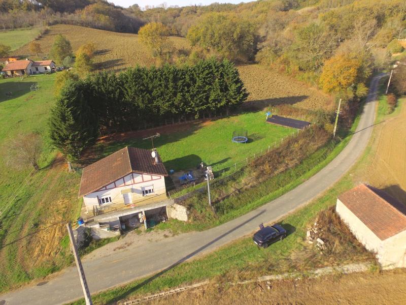 Maison - 92 m² - 4 pièces