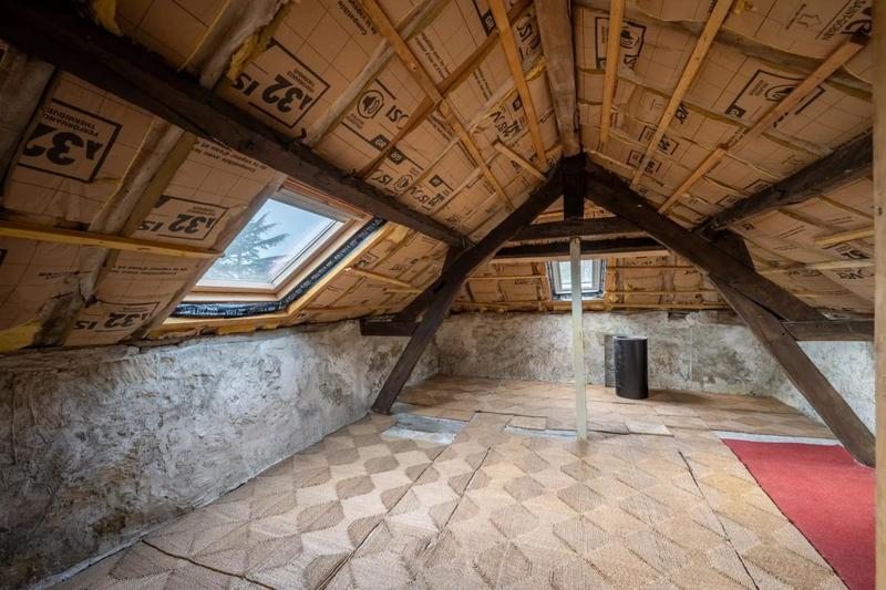 Maison - 196 m² - 7 pièces