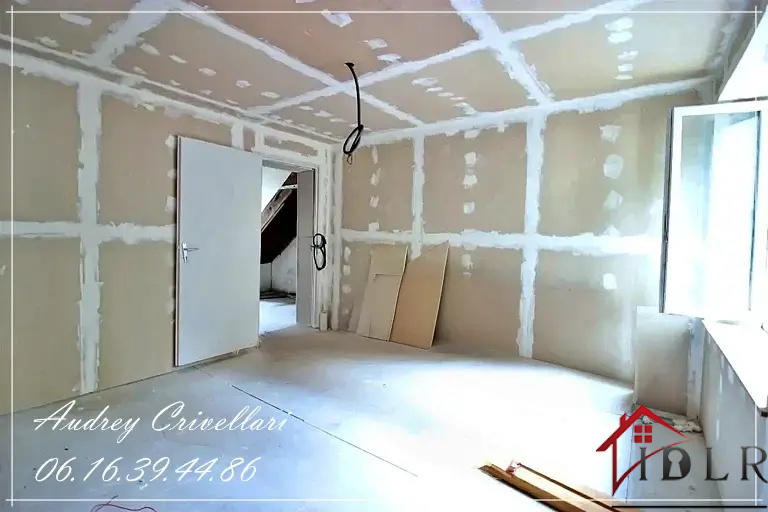 Maison - 65 m² - 3 pièces