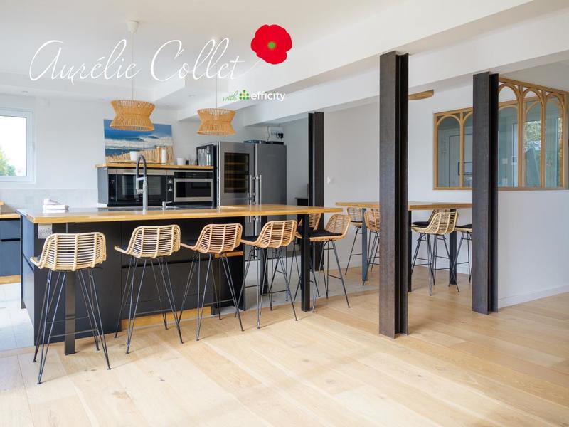 Villa - 240 m² - 9 pièces