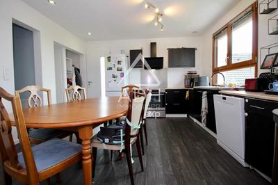 Maison - 117 m² - 6 pièces