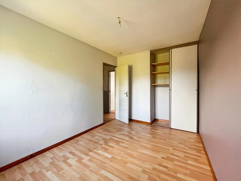 Appartement - 110 m² - 7 pièces