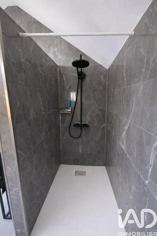 Maison - 93 m² - 5 pièces