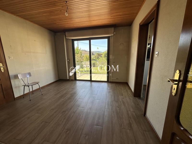 Maison - 200 m² - 8 pièces