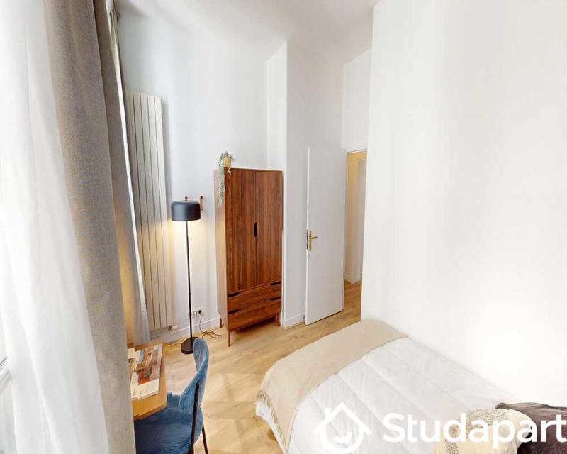 Chambre - 110 m² - 1 pièce