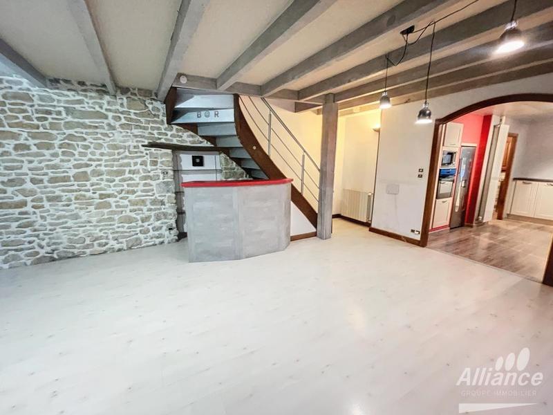 Maison de village - 185 m² - 8 pièces