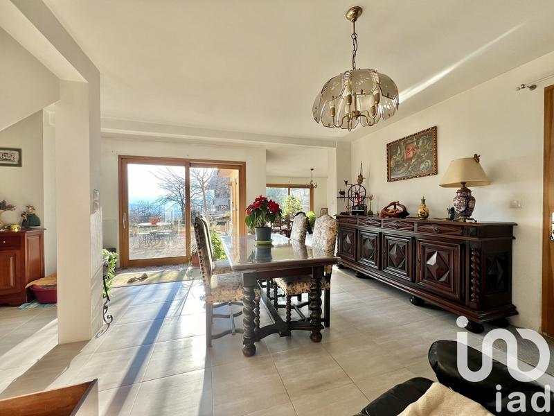 Maison - 155 m² - 3 pièces