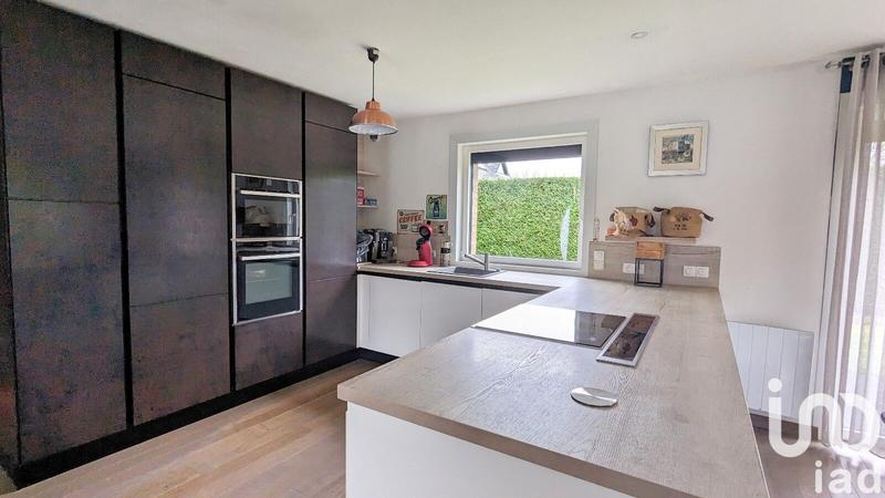 Maison - 143 m² - 7 pièces