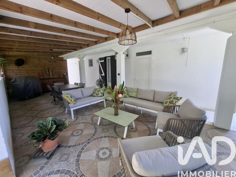 Maison - 99 m² - 4 pièces