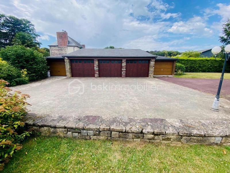 Maison en pierre - 310 m² - 10 pièces