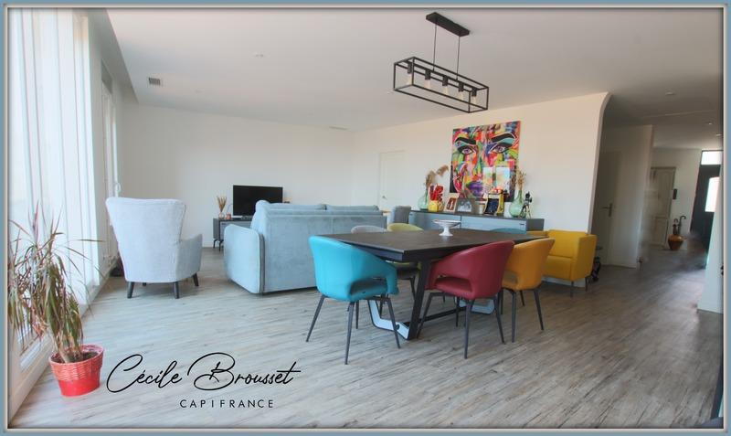 Maison bourgeoise - 270 m² - 11 pièces