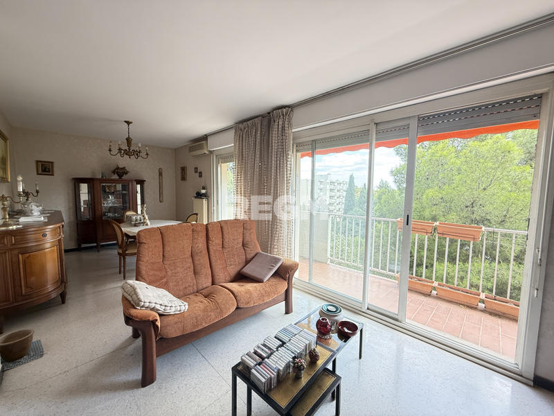 Appartement - 89 m² - 3 pièces