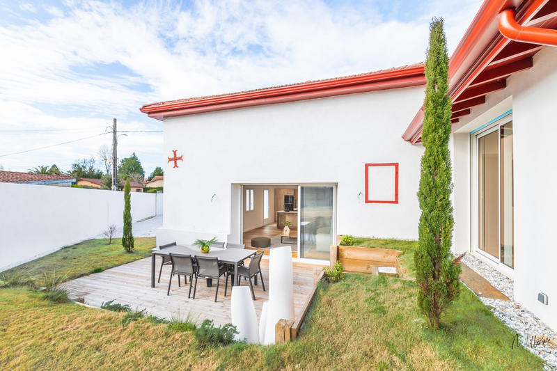 Maison - 169 m² - 6 pièces