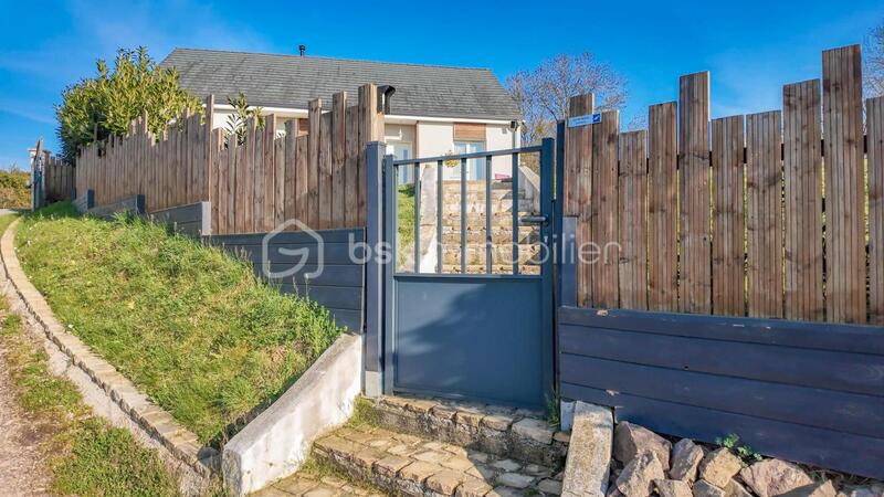 Maison traditionnelle - 98 m² - 4 pièces