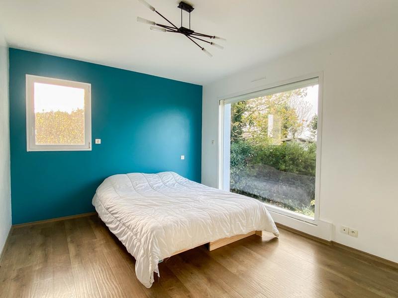 Maison - 180 m² - 7 pièces