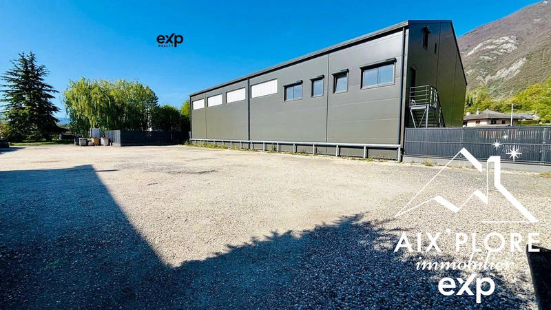 Fonds de commerce - 220 m²