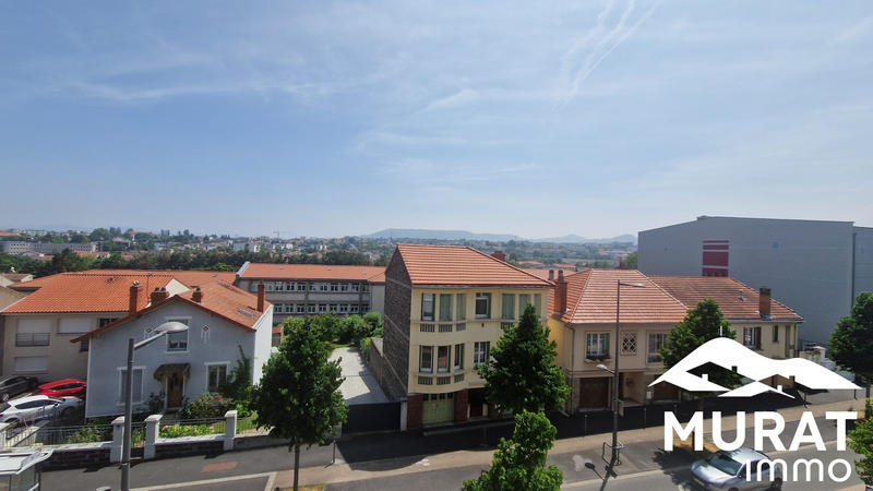 Appartement - 92 m² - 4 pièces