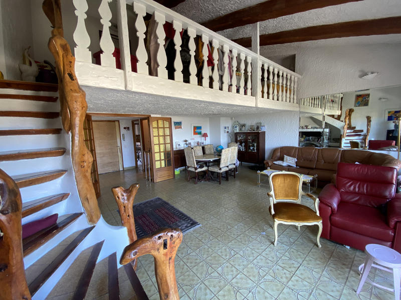 Appartement - 115 m² - 4 pièces