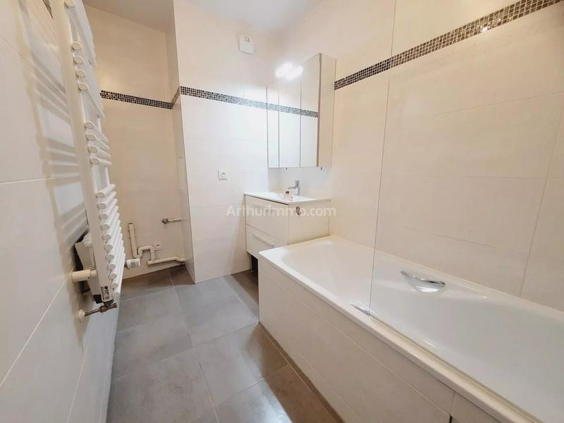 Appartement - 58 m² - 3 pièces