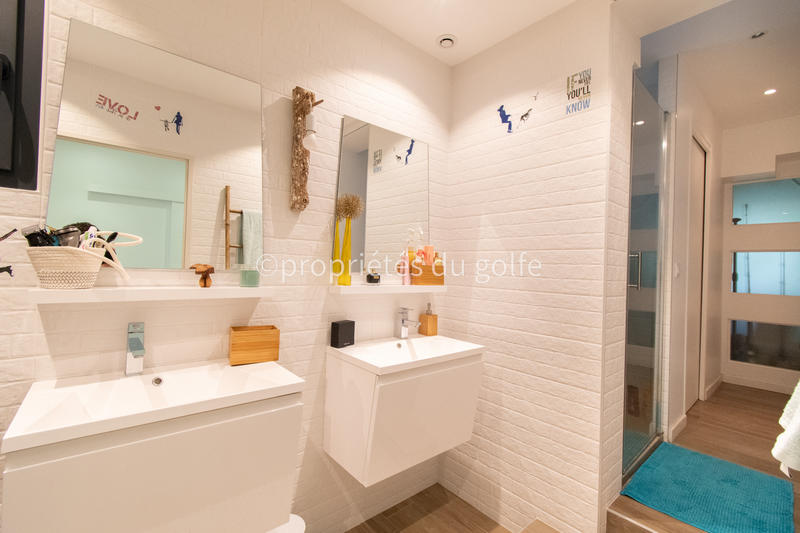 Maison - 188 m² - 5 pièces