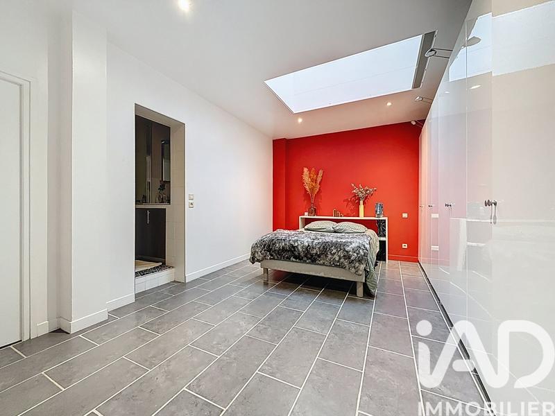 Loft - 206 m² - 6 pièces