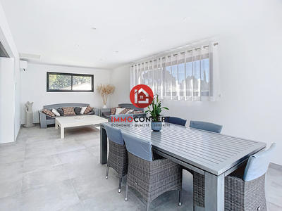 Villa - 230 m² - 6 pièces