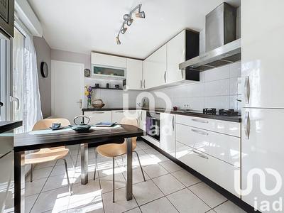 Maison - 121 m² - 5 pièces