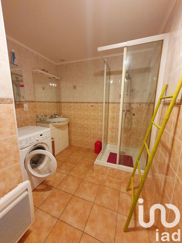 Maison - 198 m² - 8 pièces